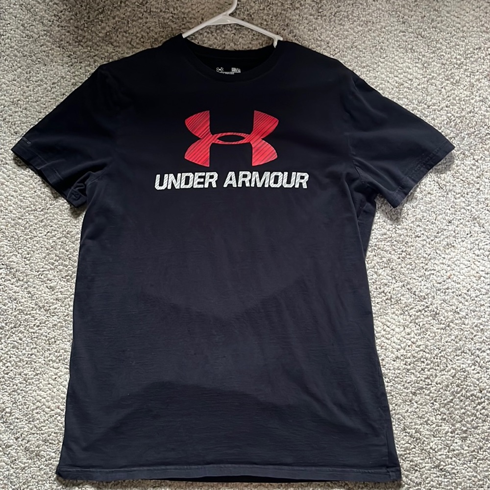 Under Armour T Shirt